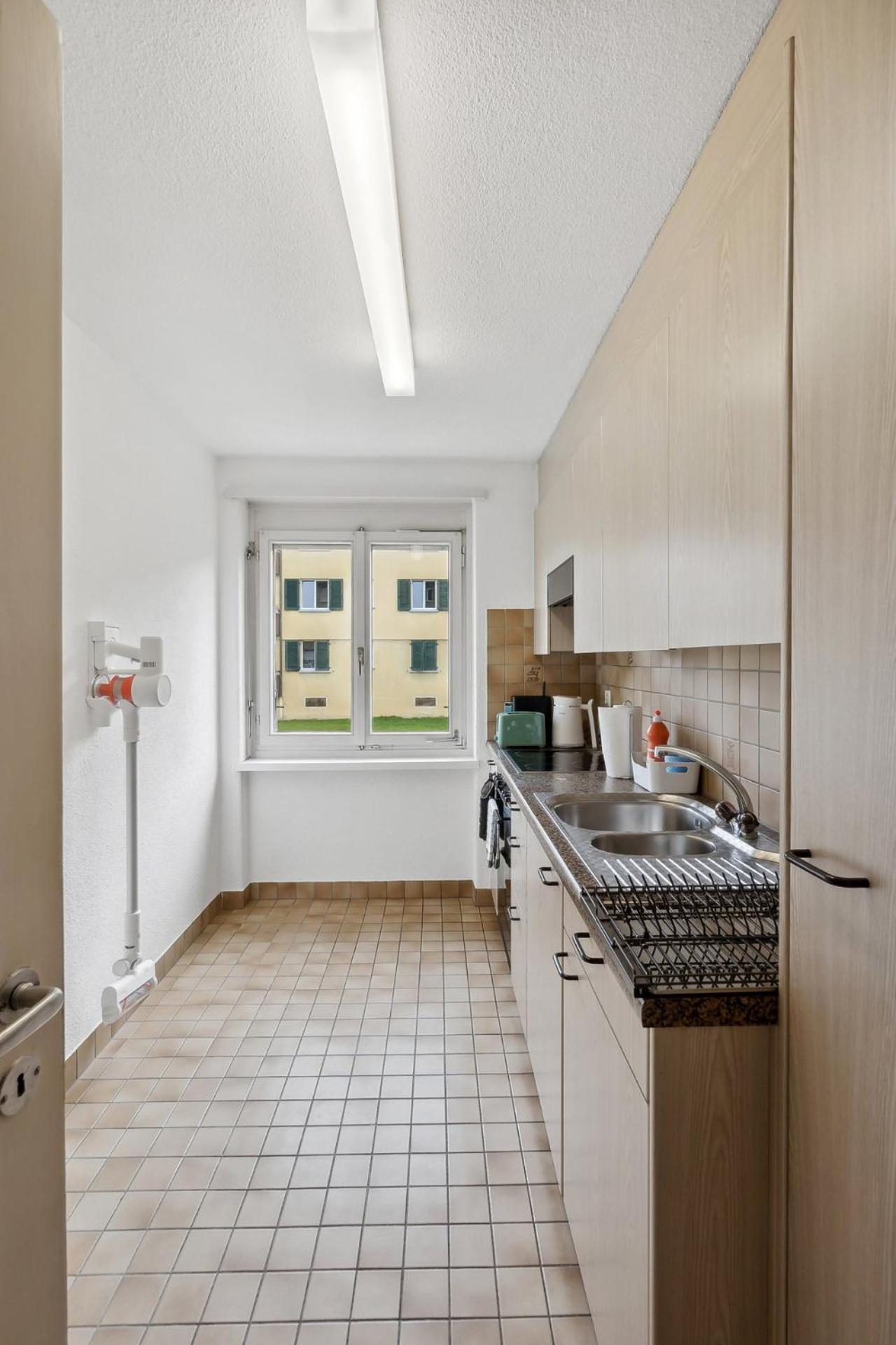 Cozy 2 Bedroom Apartment In Zúrich Exterior foto